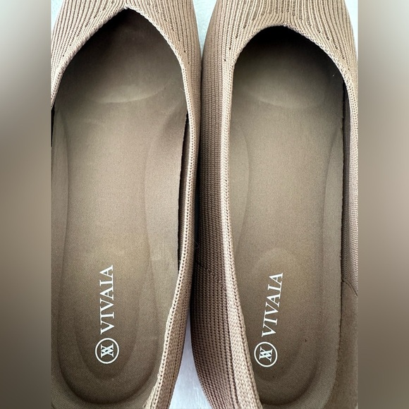 VIVAIA Square-Toe V-Cut Flats (Margot 2.0) Euro Size 40.5 W or US 9-9.5 W - Picture 8 of 12